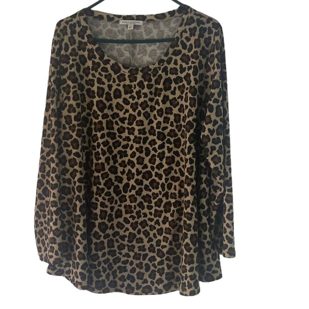 Green Envelope Women's Plus Size 2X Animal Cheetah Brown Print Tunic Sweater